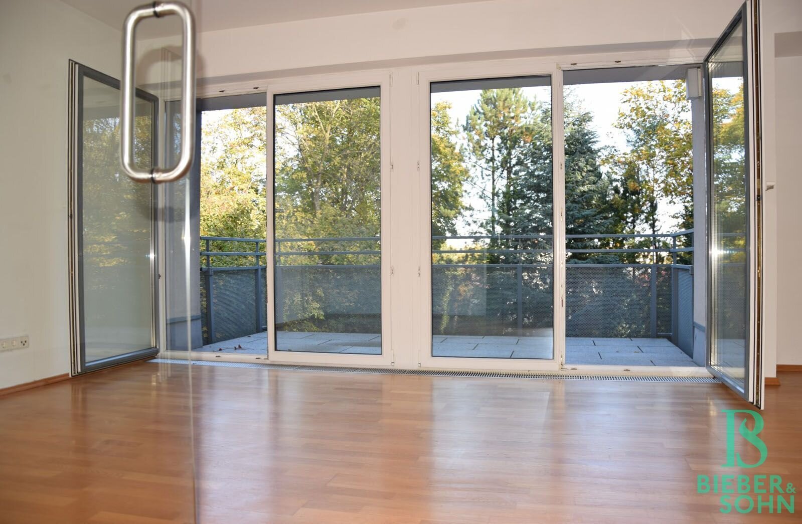 Wohnraum/Blick Terrasse Objekt-Ansicht: Wohnraum/Blick Terrasse