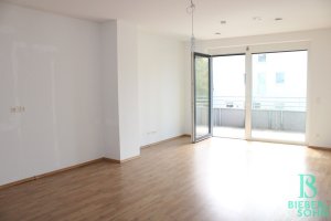 Wohnzimmer - Balkon Ansicht Wohnzimmer - Balkon von Objekt-Nummer: 19867